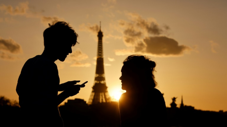 Revenus dans le couple: plus la femme gagne d'argent, plus le "risque" de s&eacute;paration augmente (&eacute;tude)