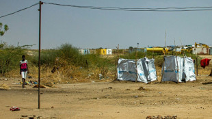 Fighting shakes Khartoum as displaced battle disease