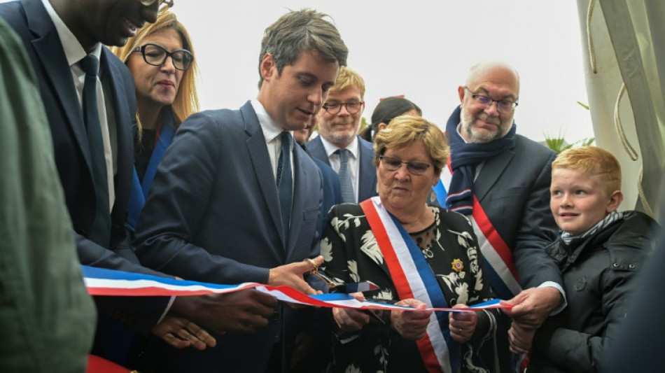 Attal esp&egrave;re clore la crise agricole, les syndicats restent "vigilants"