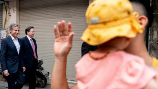 EEUU y Vietnam estrechan lazos diplom&aacute;ticos durante una visita de Blinken