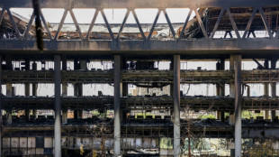 Ir&aacute;n descarta negociar sobre nuclear con EEUU mientras Israel contin&uacute;e su "agresi&oacute;n"