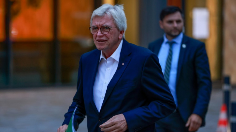 CDU in Hessen w&uuml;rdigt Bouffier als "Vollblutpolitiker" - Kritik aus Opposition