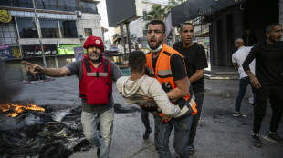 Ex&eacute;rcito israelense mata 18 palestinos na Cisjord&acirc;nia