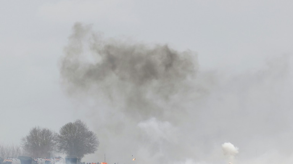 Contre les bassines, la manifestation tourne rapidement &agrave; l'affrontement