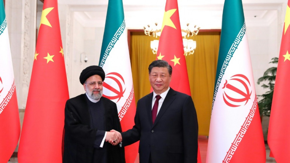 Xi lobt bei Treffen mit iranischem Pr&auml;sidenten enge Beziehungen beider L&auml;nder