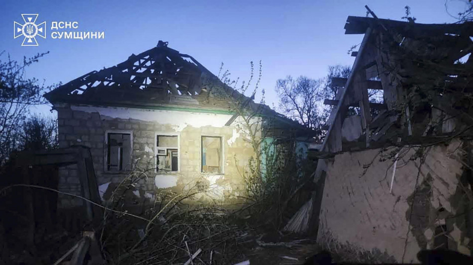 Kiev, 9 morti in un attacco russo a un minibus in Ucraina +