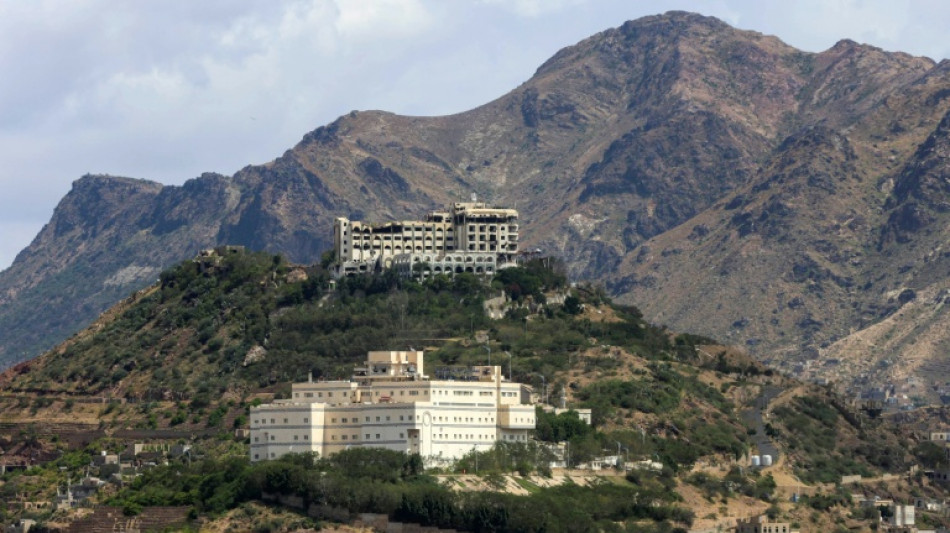 Ar&aacute;bia Saudita retoma voos no aeroporto da capital apesar de ataques houthis no I&ecirc;men