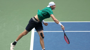 Isner vence argentino D&iacute;az Acosta no US Open e adia aposentadoria