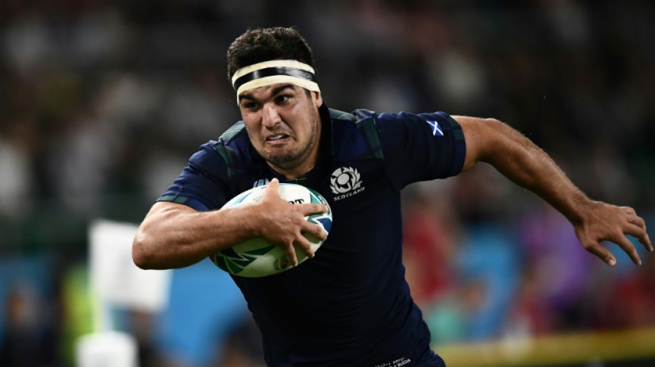 Scotland hooker McInally hanging up boots to earn his wings