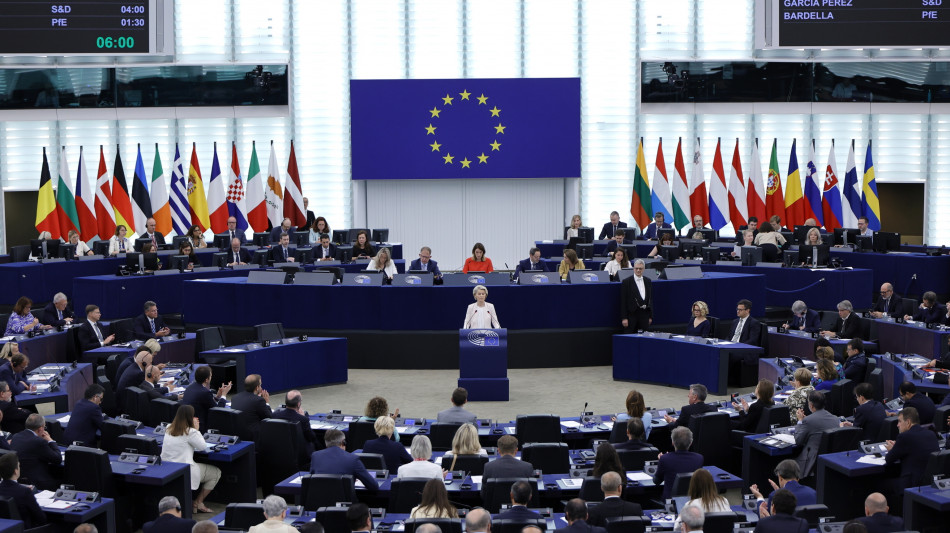 Von der Leyen, 'nominer&ograve; commissario per il Mediterraneo'