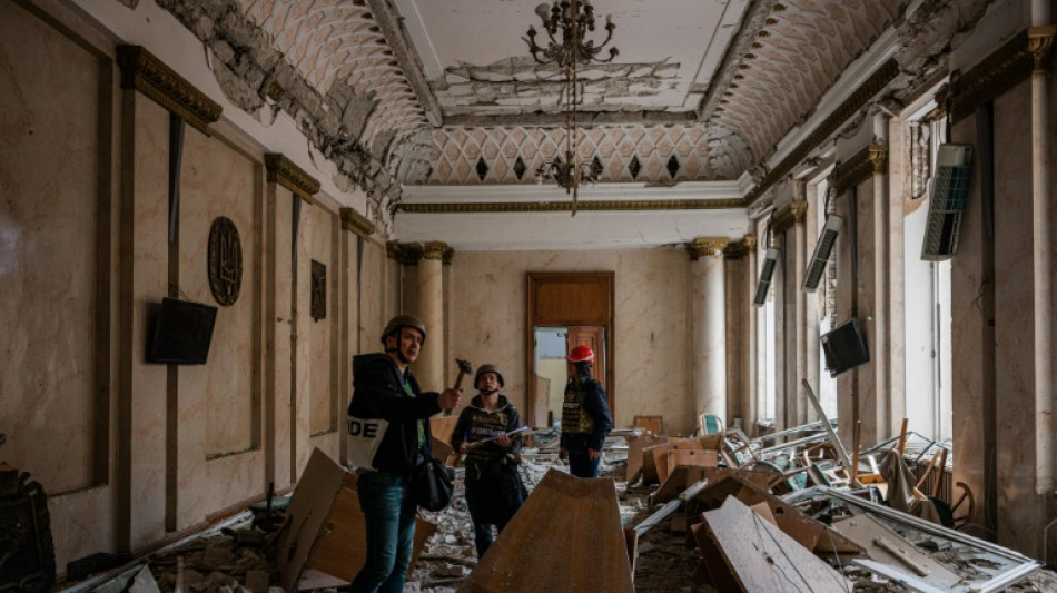 Ukraine: la difficile reprise de la vie quotidienne &agrave; Kharkiv