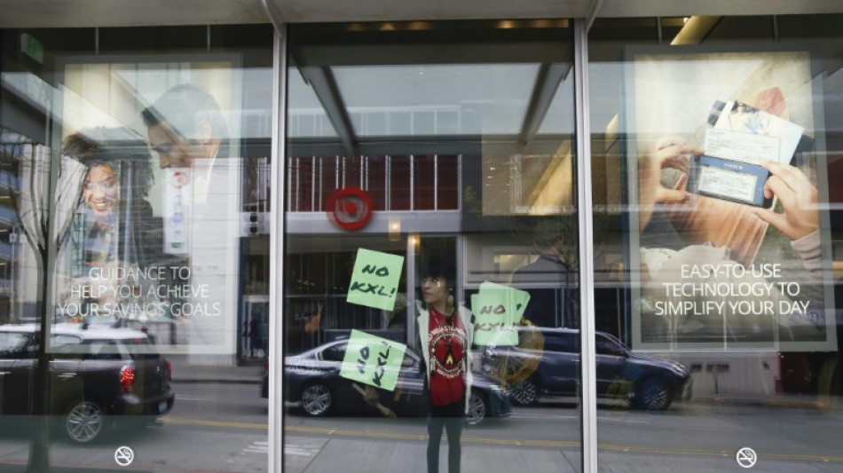 Trump pide que se retome el proyecto de oleoducto entre Canad&aacute; y EEUU