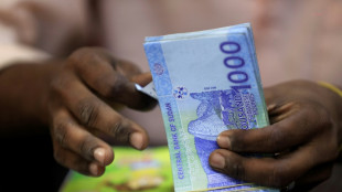 En pleine r&eacute;cession, les Soudanais forc&eacute;s de se serrer la ceinture