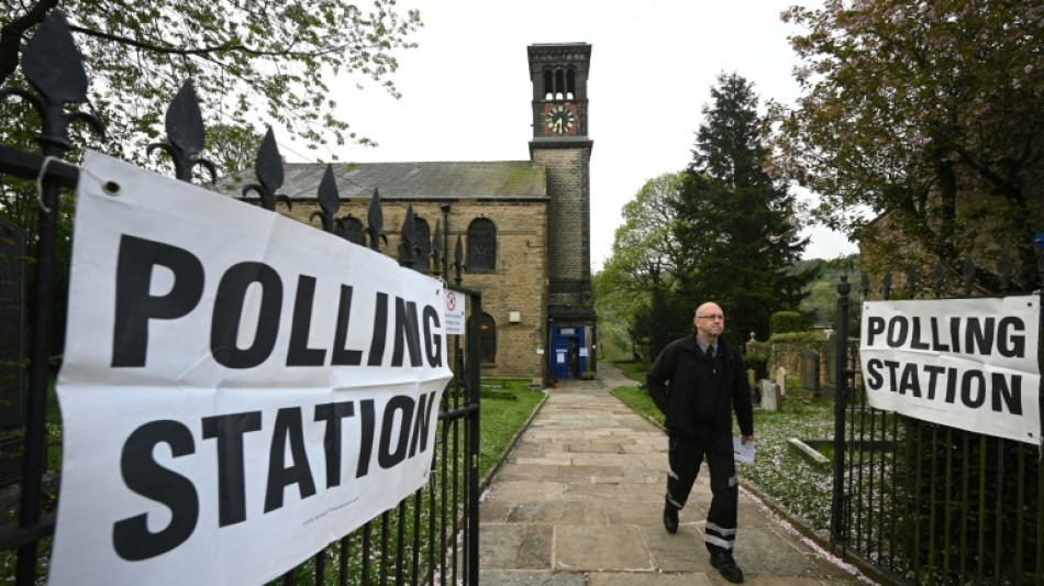 Briten w&auml;hlen mehrere Regionalparlamente - Premier Johnson unter Druck