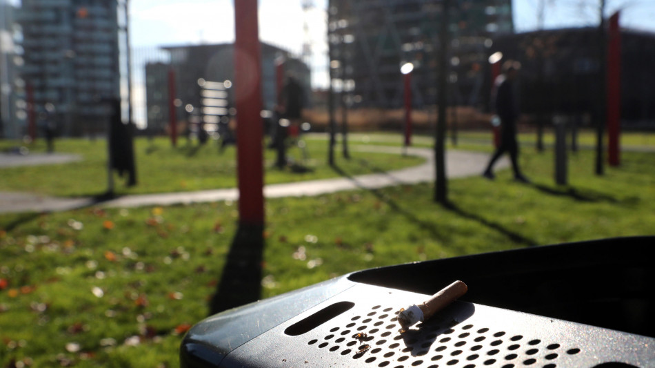 In 15 anni diminuiti i fumatori, ma lo &egrave; ancora 1 italiano su 4