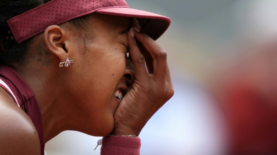 Osaka, Azarenka advance on grass at Bad Homburg