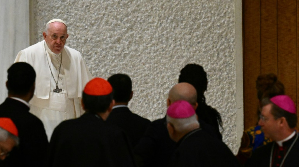 El papa Francisco har&aacute; pagar un alquiler a los cardenales