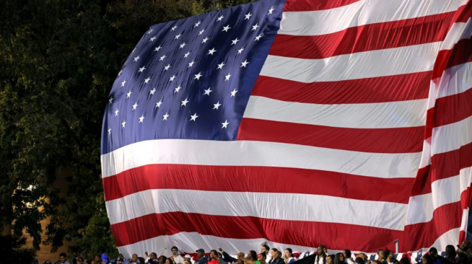 B&ouml;rsen angesichts des sich abzeichnenden Siegs Trumps im Plus 