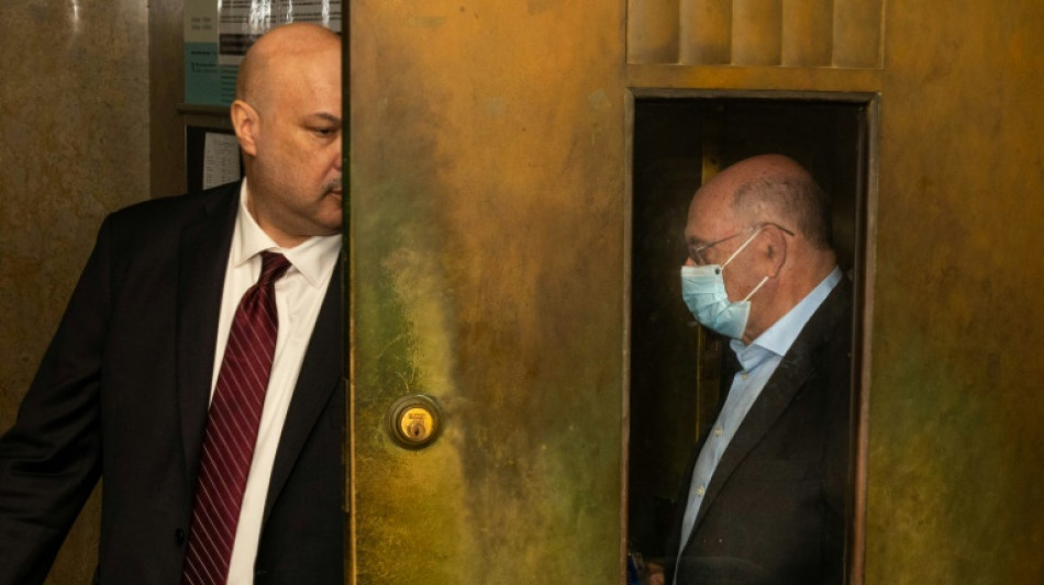 Ex-diretor da organiza&ccedil;&atilde;o Trump se declara culpado de fraude