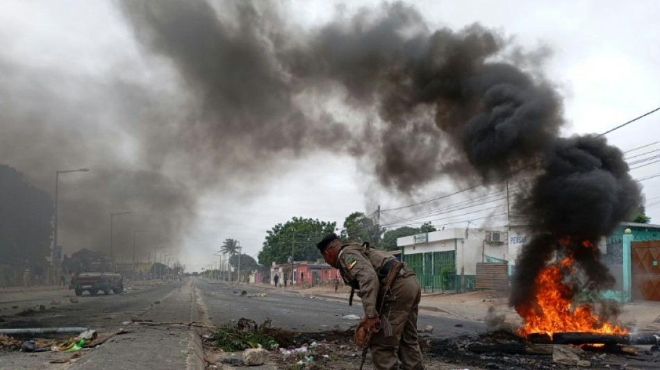 Mais de 1.500 presos fugiram em meio a dist&uacute;rbios eleitorais em Mo&ccedil;ambique