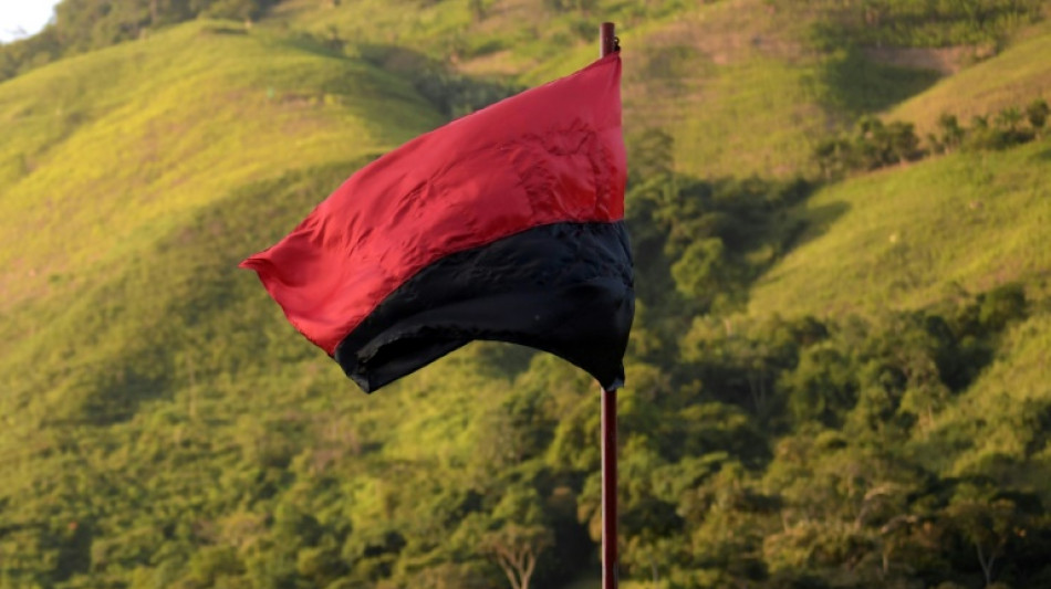 El ELN se atribuye un atentado que mat&oacute; a dos polic&iacute;as y un civil en Colombia