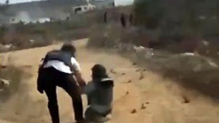 Reporter del Wp aggredita da coloni sottoposta a un intervento al dito