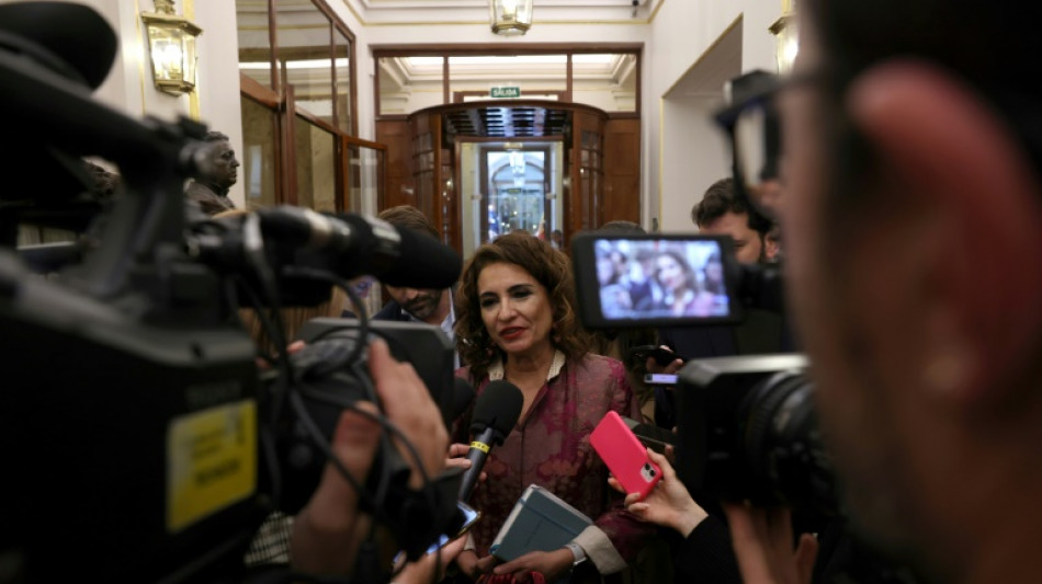 El d&eacute;ficit p&uacute;blico de Espa&ntilde;a baj&oacute; con fuerza en 2022, al 4,8% del PIB