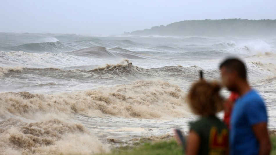 Le cyclone Belal est arriv&eacute; sur La R&eacute;union, en alerte maximale