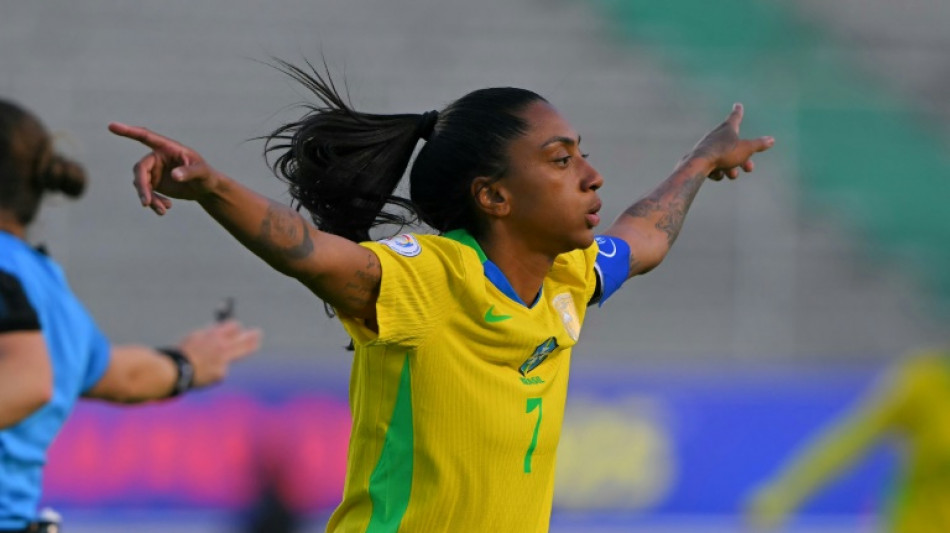 Brasil atropela Bolívia (6-0) e lidera Grupo B da Copa América feminina