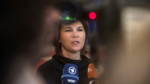 Baerbock spricht sich in Prag gegen Visa-Bann f&uuml;r Russen aus