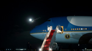 Sete pessoas são hospitalizadas após abrirem pacote 'suspeito' em base militar dos EUA