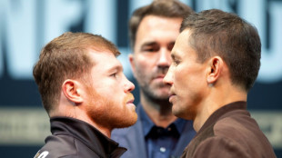 'Edgy' Alvarez looks to stop Triple G in third showdown