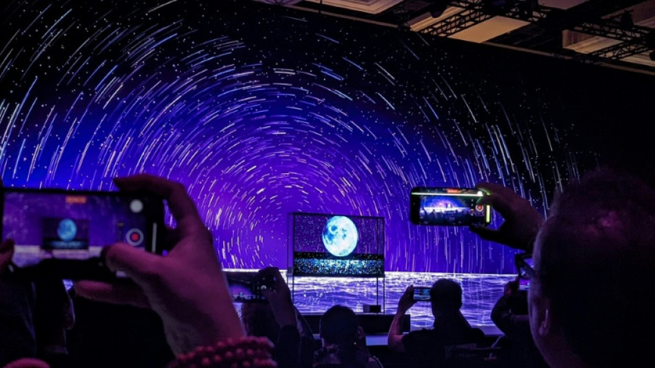 Oubliez les t&eacute;l&eacute;viseurs, Samsung et LG sortent les &eacute;crans transparents