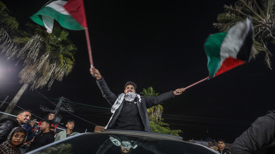 'Hamas, l'intero accordo verr&agrave; firmato questa sera'