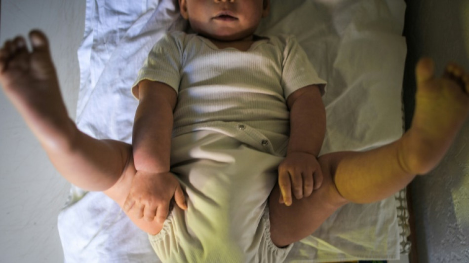 L'ost&eacute;opathie pour les b&eacute;b&eacute;s, une pratique &agrave; la mode qui inqui&egrave;te les professionnels de sant&eacute;