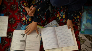 Chicas afganas desaf&iacute;an a los talibanes en escuelas secretas