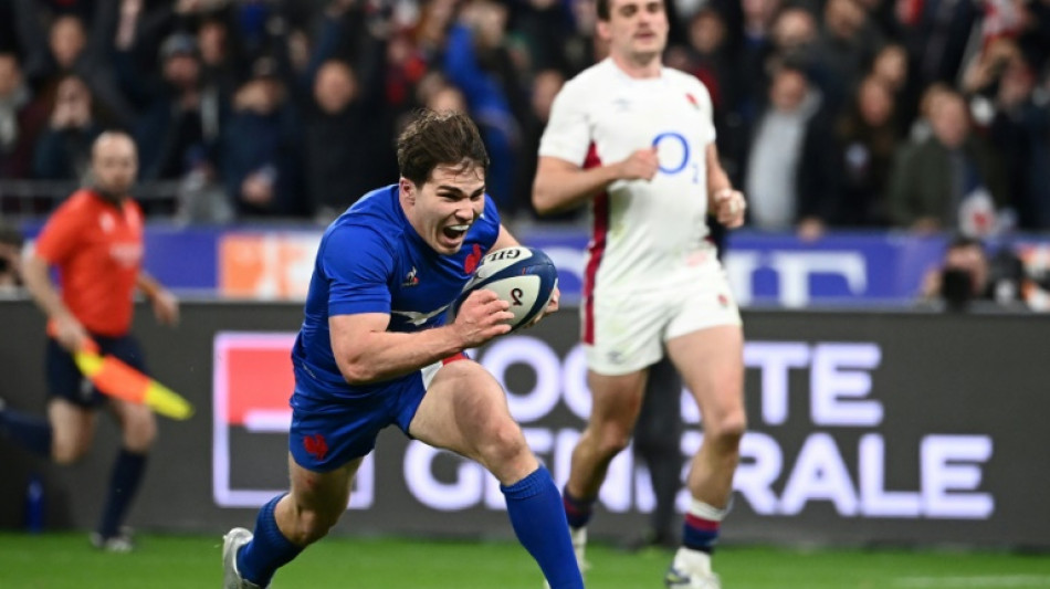 XV de France: Antoine Dupont, capitaine confort&eacute;