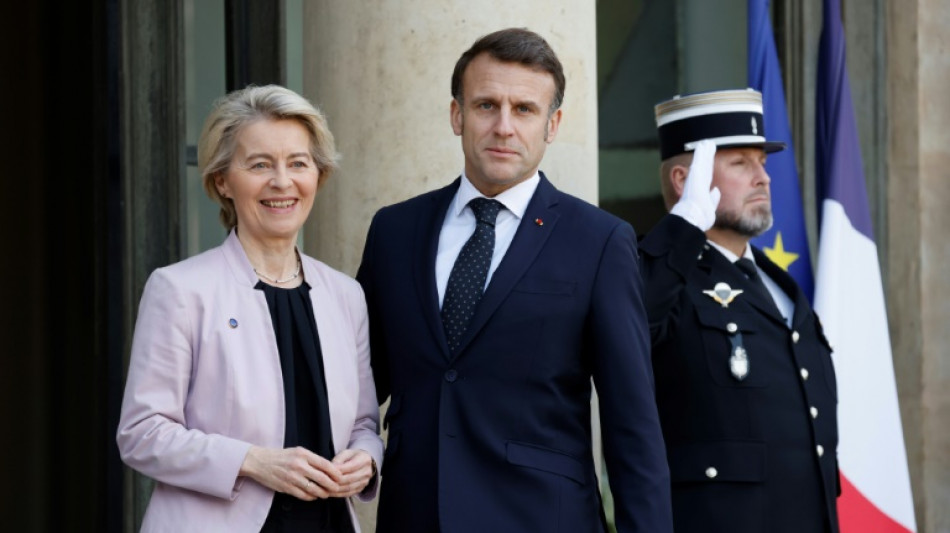Macron holds new emergency talks on Ukraine
