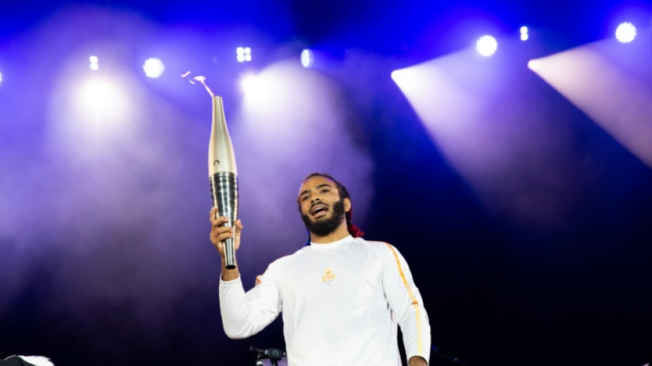 A Paris, la c&eacute;r&eacute;monie des Jeux paralympiques lance le retour de la f&ecirc;te