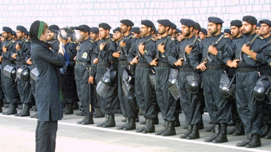 Cuatro polic&iacute;as muertos a ra&iacute;z de una pelea personal en el sureste de Ir&aacute;n
