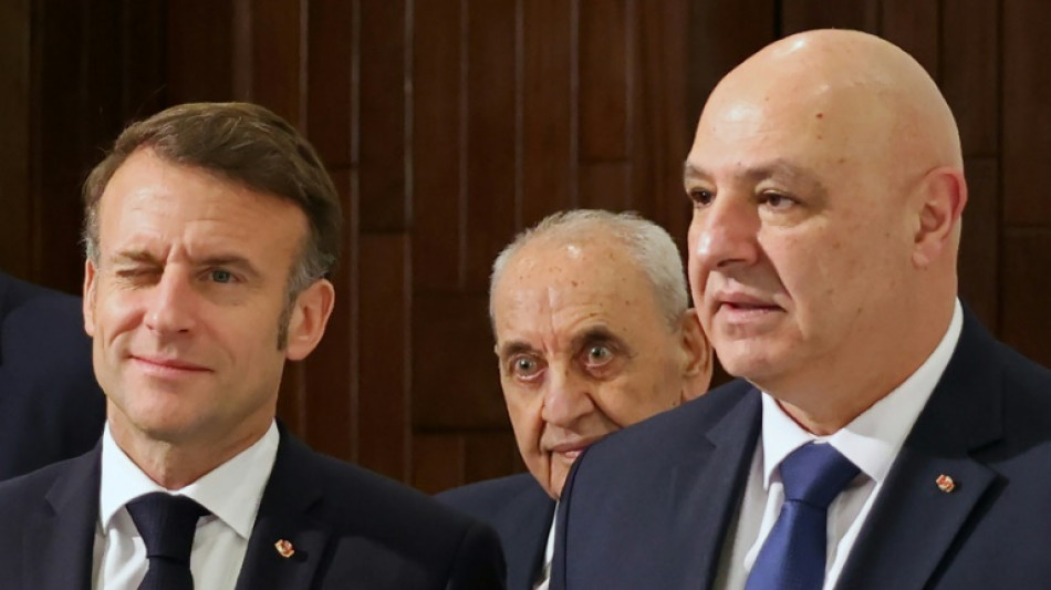 Macron anuncia una conferencia internacional en Par&iacute;s "para la reconstrucci&oacute;n" de L&iacute;bano