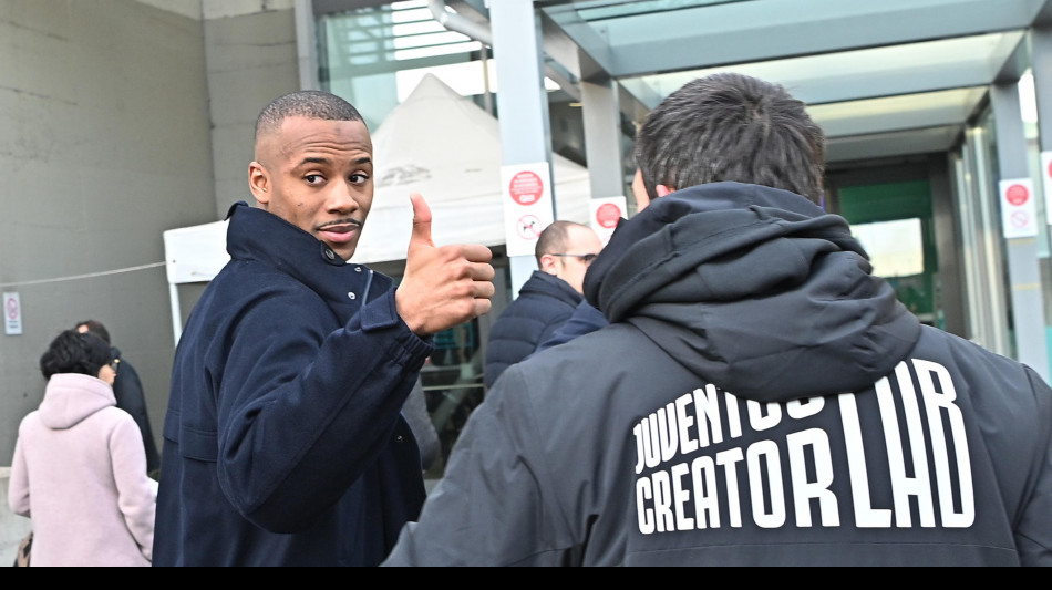 Juve: saluti per Djal&ograve;, il difensore va al Porto