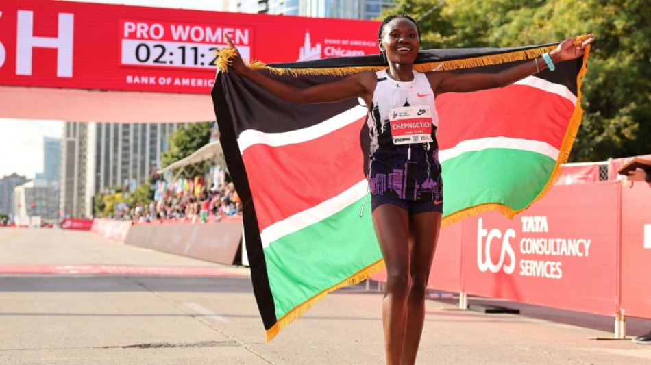 Marathon de Chicago: La Kenyanne Chepngetich pulv&eacute;rise le record du monde