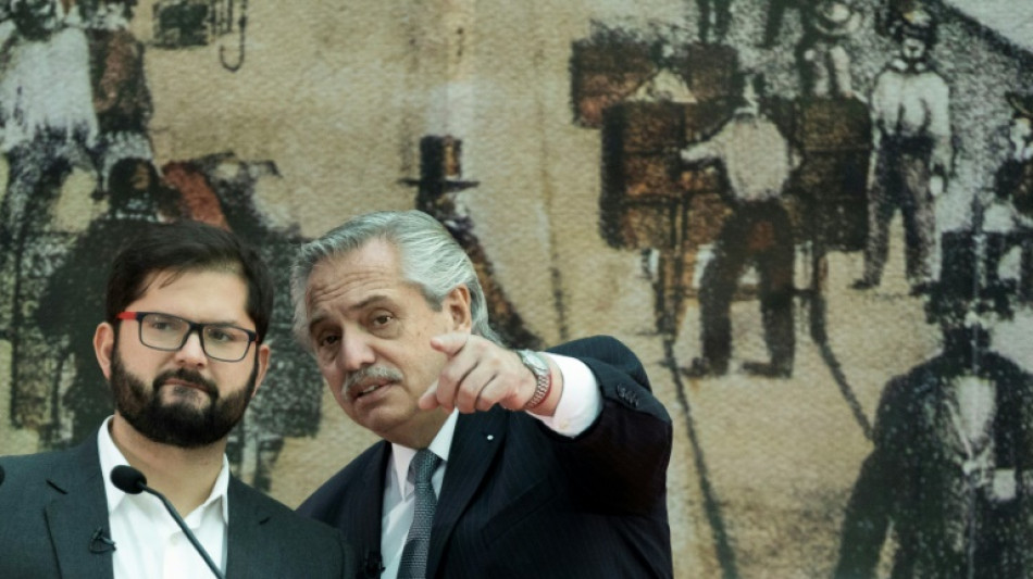 Boric llam&oacute; desde Argentina a la unidad latinoamericana