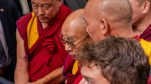 El dal&aacute;i lama dice que est&aacute; en buen estado de salud tras operarse en EEUU