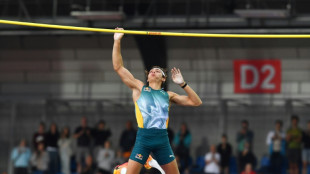 Athl&eacute;tisme: le perchiste Armand Duplantis franchit six m&egrave;tres &agrave; Ostrava