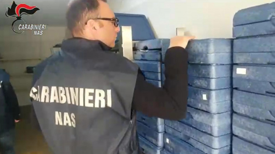 Controlli Nas in 558 mense ospedaliere, irregolarit&agrave; in 4 su 10