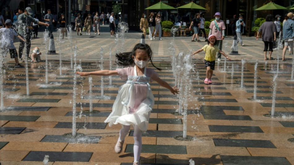 La dificultad para conciliar trabajo y familia explica ca&iacute;da demogr&aacute;fica en China