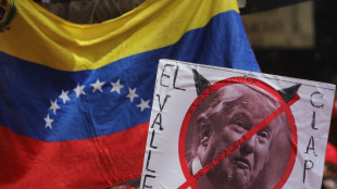 Trump invia tre navi da guerra davanti alle coste del Venezuela