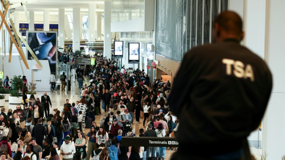 Los republicanos de la C&aacute;mara rechazan el plan del Senado para poner fin al caos en los aeropuertos de EEUU